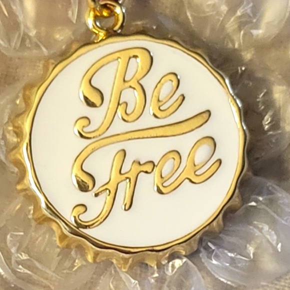 By Alexa Rae NWOT Be Free Charm Black or Cream - Picture 1 of 8